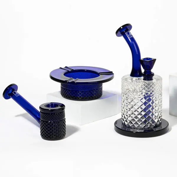 Jane West 20's Collection blue Bubbler set– Elegant Glass Water Pipe for Smooth Smoking Experience