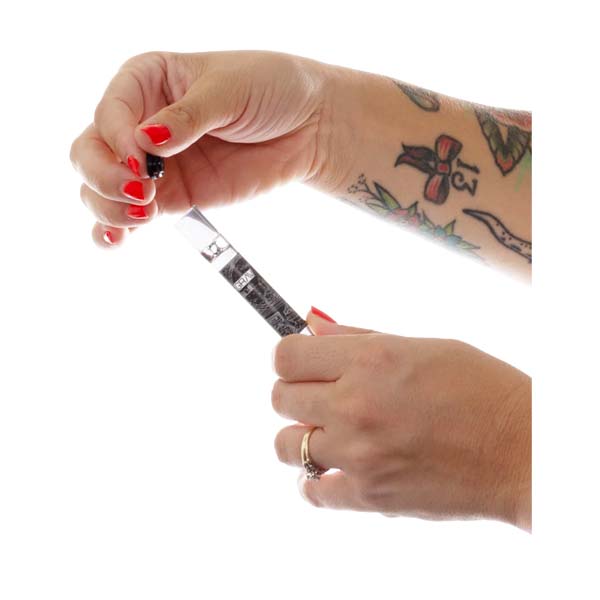 Grav Borosilicate Glass One Hitter/Taster with Cap