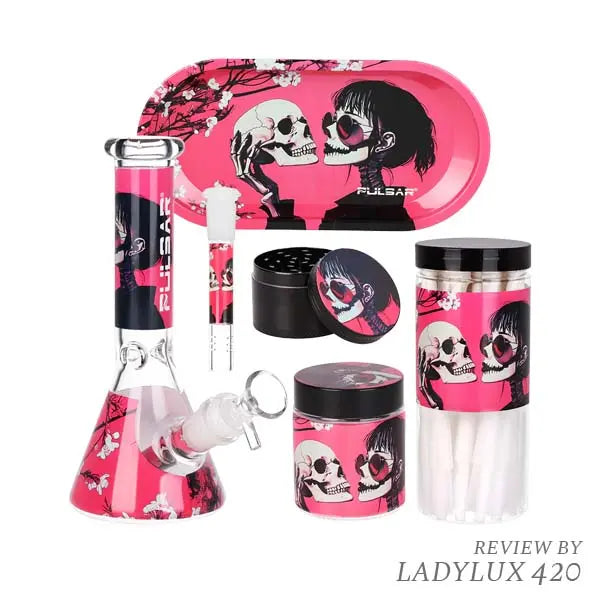 Pulsar Sakura Skulls 7.75in Beaker Water Pipe Kit – Stylish & Compact Smoker’s Set