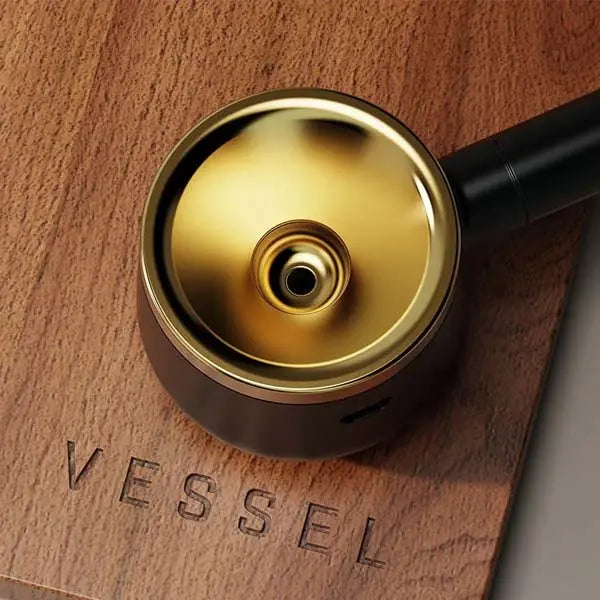 Vessel Pipe Black – Premium Sleek Smoking Pipe with Modern Design - lifestyle 4