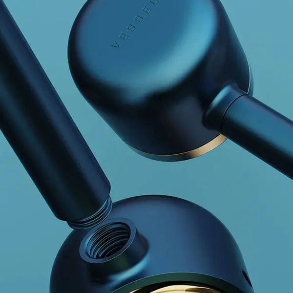 Vessel Pipe maritime – Premium Sleek Smoking Pipe with Modern Design - lifestyle 2